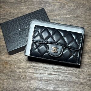 CHANEL Black Quilted Leather Card Wallet